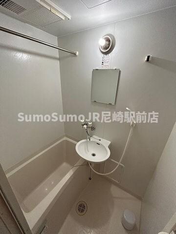 物件内観写真7　(お風呂で日々の疲れを落としましょう)