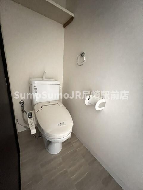 物件内観写真10　(清潔感のあるトイレです)