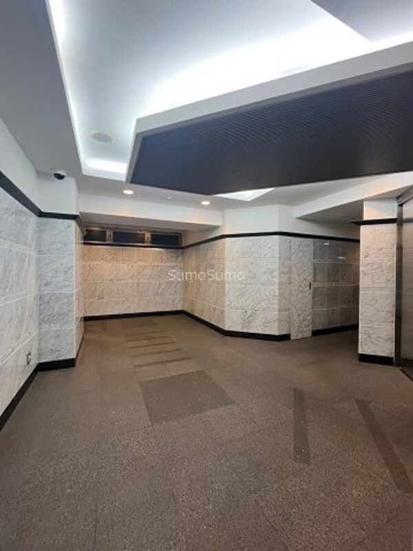 ロビー・ラウンジ(毎日通るロビーはこのようになっています)