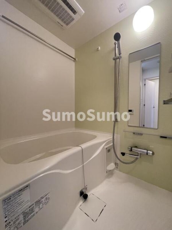 浴室(きれいなお風呂です)