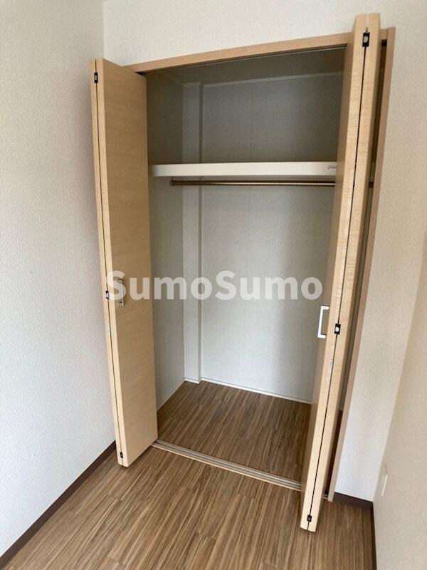収納(小物を収納するのに便利です)