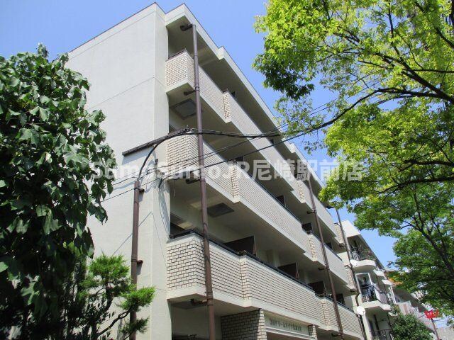 物件外観写真4　(落ち着いた雰囲気の外観です)