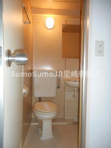 物件内観写真8　(コンパクトで使いやすいトイレです)