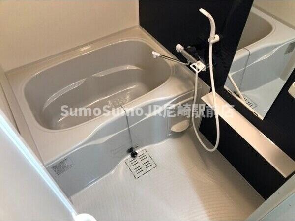 物件内観写真10　(お風呂で日々の疲れを落としましょう)