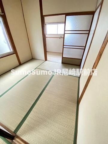 物件内観写真23　(おしゃれなリビングです)