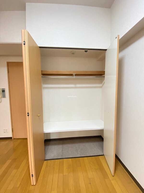 物件内観写真12　(十分な収納スペースがあります)