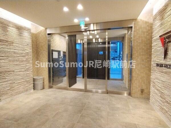 物件外観写真8　(毎日通るロビーはこのようになっています)