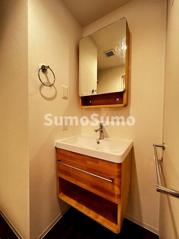 物件内観写真12　(使いやすい洗面所です)