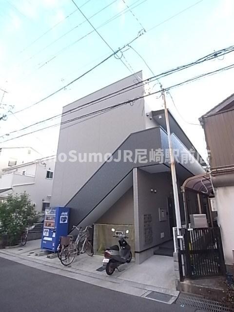 物件外観写真1　(建物外観を気になさる方へ、見た目の良い物件です)