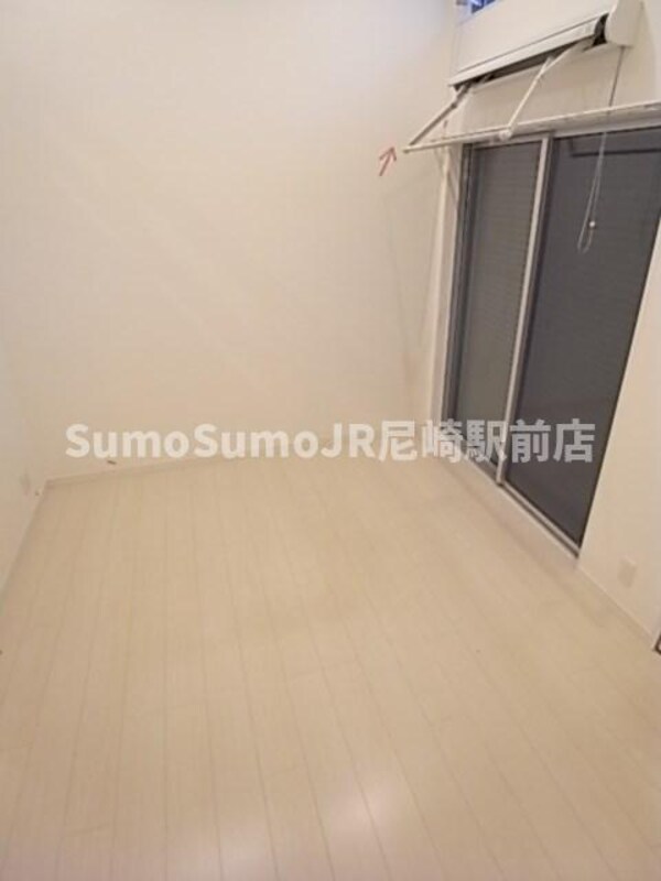 居室(ゆったりとしたリビングです)