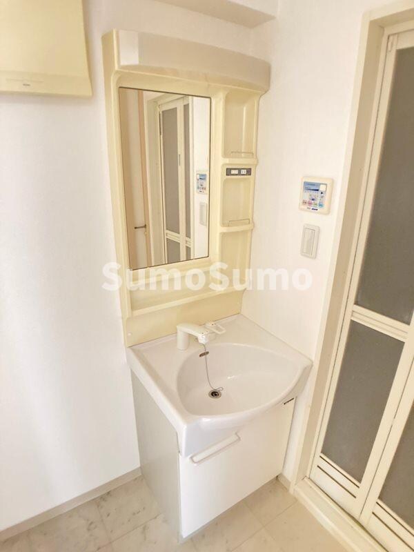 洗面・脱衣所(脱衣スペースもあります)