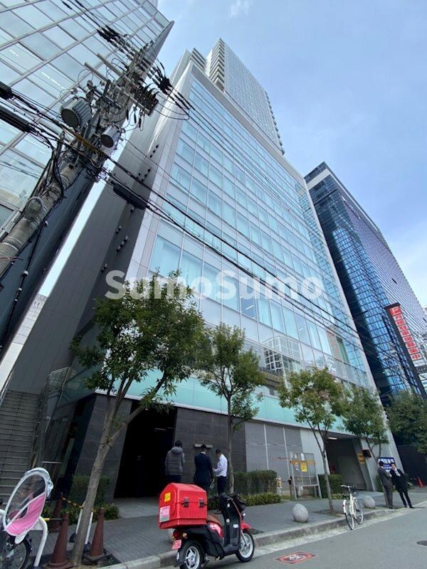 物件外観写真1　(おしゃれな外観です)