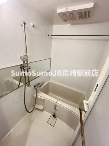 物件内観写真16　(きれいなお風呂です)