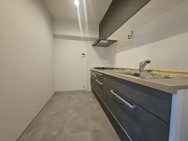 物件内観写真8　( )