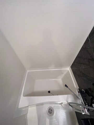 物件内観写真19　(落ち着いた空間のお風呂です)