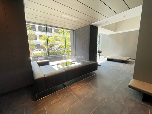 ロビー・ラウンジ