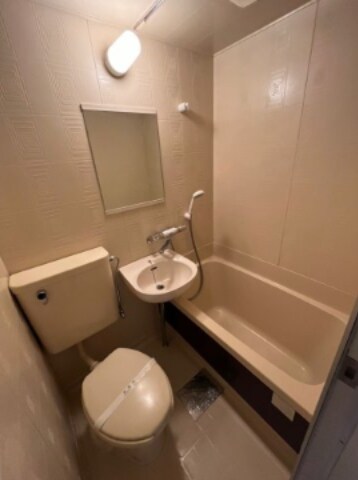 物件内観写真8　(ゆったり過ごせるお風呂です)