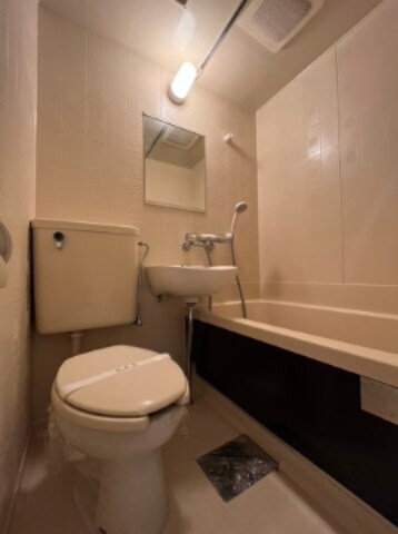 物件内観写真18　(日々の暮らしに欠かせないお風呂です)
