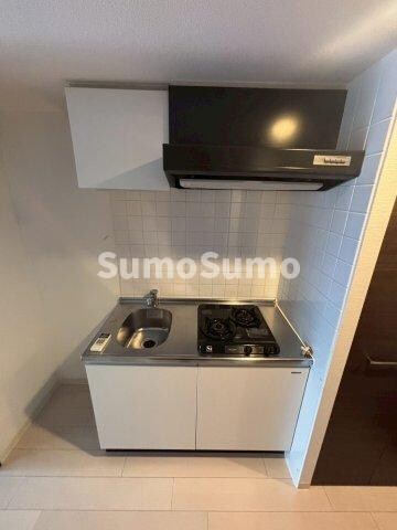 物件内観写真7　(コンパクトなキッチンで掃除もラクラク)