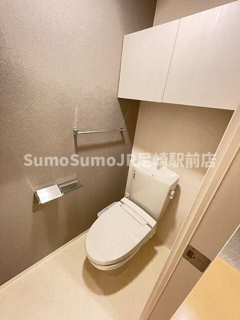 物件内観写真9　(落ち着いたトイレです)