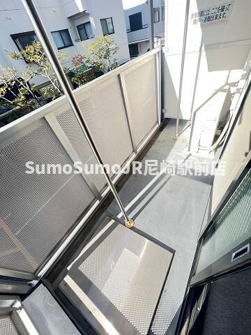 物件内観写真10　(陽当たり良好なバルコニーです)