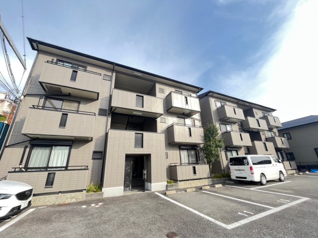 ハイアーグラウンドA棟