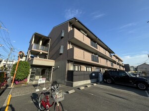 メゾン泉外観写真