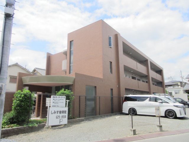 アドミラブール
