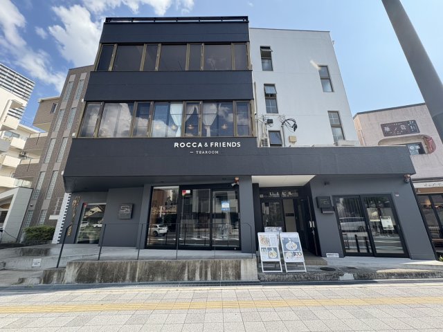 UIビル