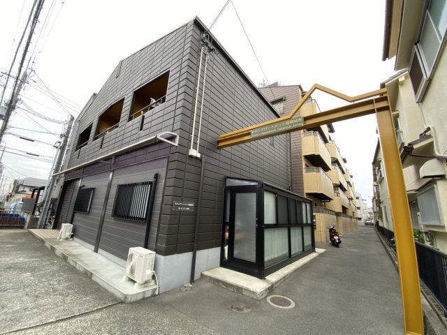 モダンアパートメント高槻城南