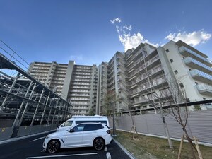 ジオ島本ノースA棟外観写真
