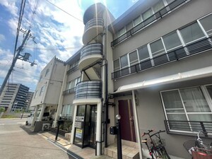 ジェラード高槻ステーション外観写真