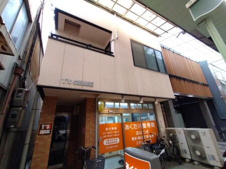 T‘ｓ SQUARE芥川外観写真