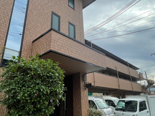 ファミール5号館