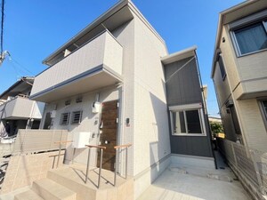 中利産業メゾネットⅡ外観写真