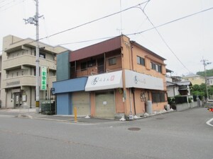 安岡寺町１丁目アパート外観写真