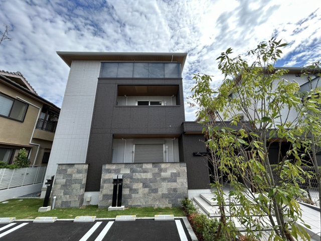 D-residence下田部A