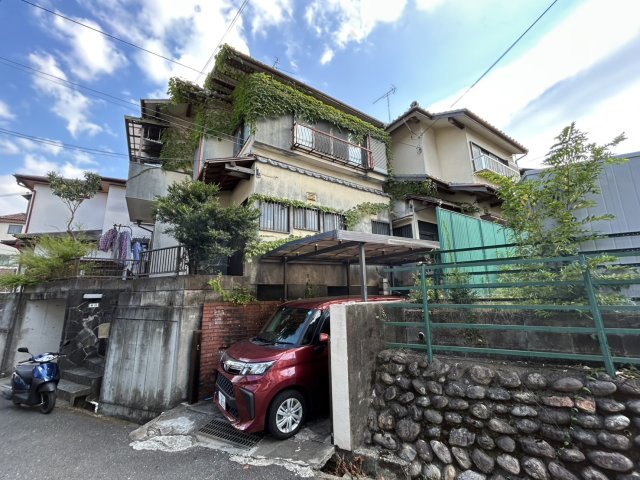 松が丘4丁目13-14貸家