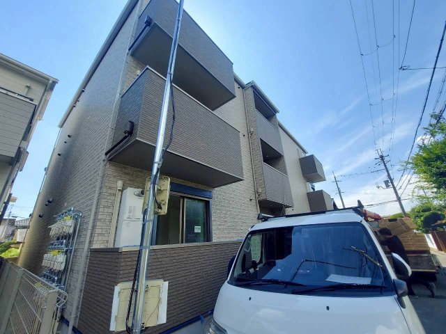 エテルナコート総持寺
