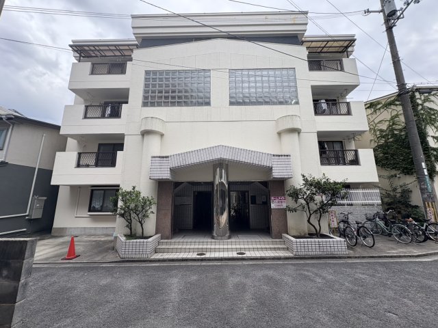 マンション一里塚