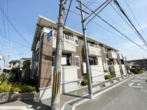 ヴィラ　カレント　イースト外観写真