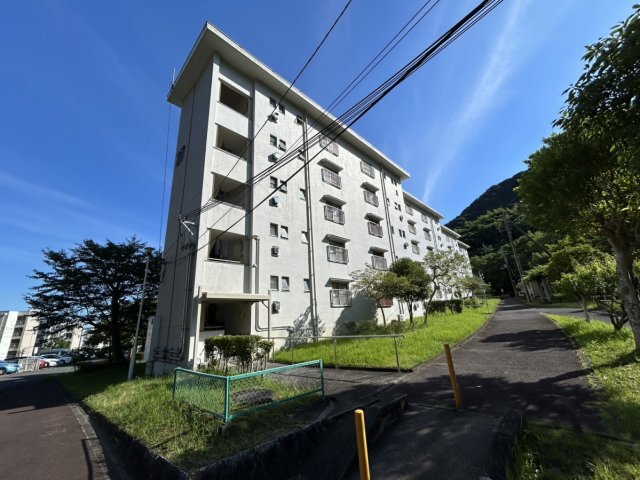 若山台住宅27号棟