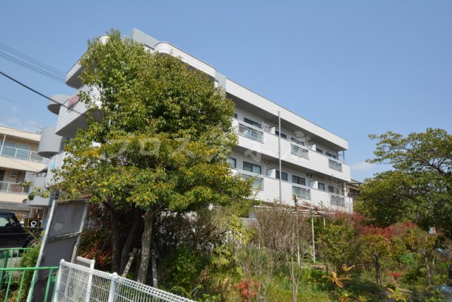 アクシスコート三島丘