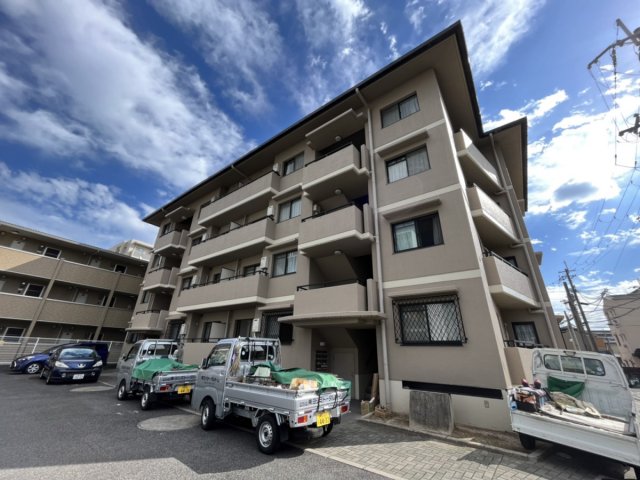 コスモアベニュー