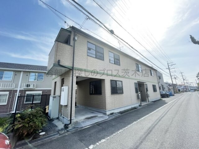 黒川レジデンスの物件外観写真