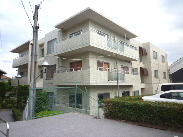 サンワロイヤルマンション２号館