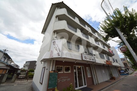 白井マンション外観写真