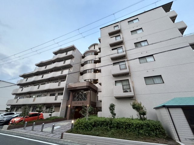ピアドミール