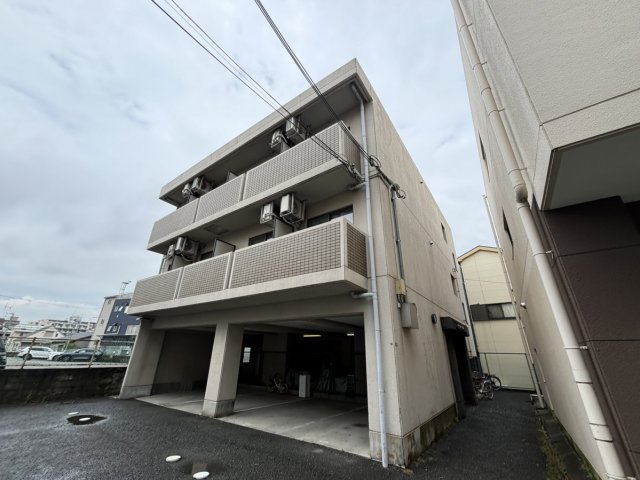 ローズコテージ弐番館