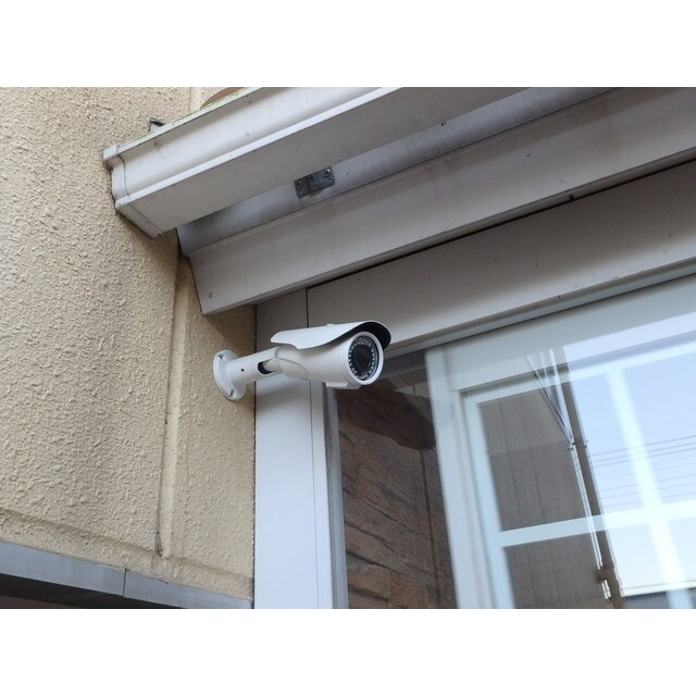 物件外観写真6　(防犯カメラ)